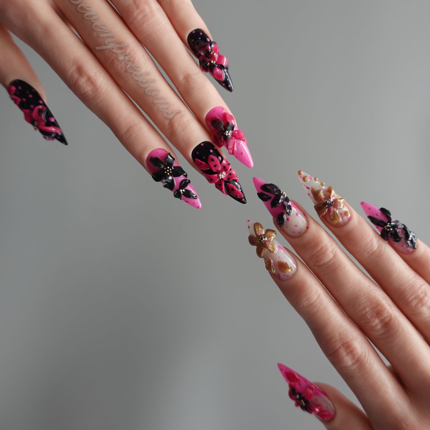 🖤 ミッドナイト・フューシャ・ノワール 2512381