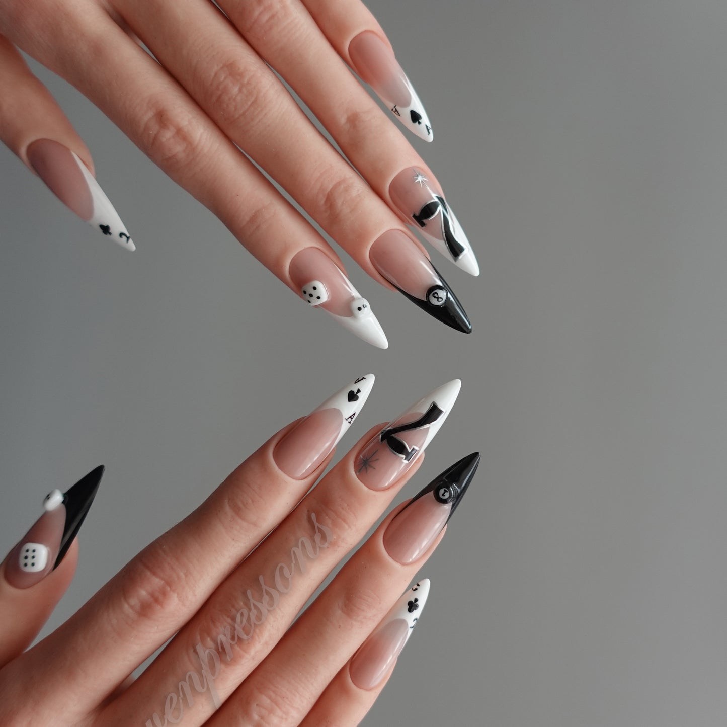 ♠ Dealer’s Fate  2512120