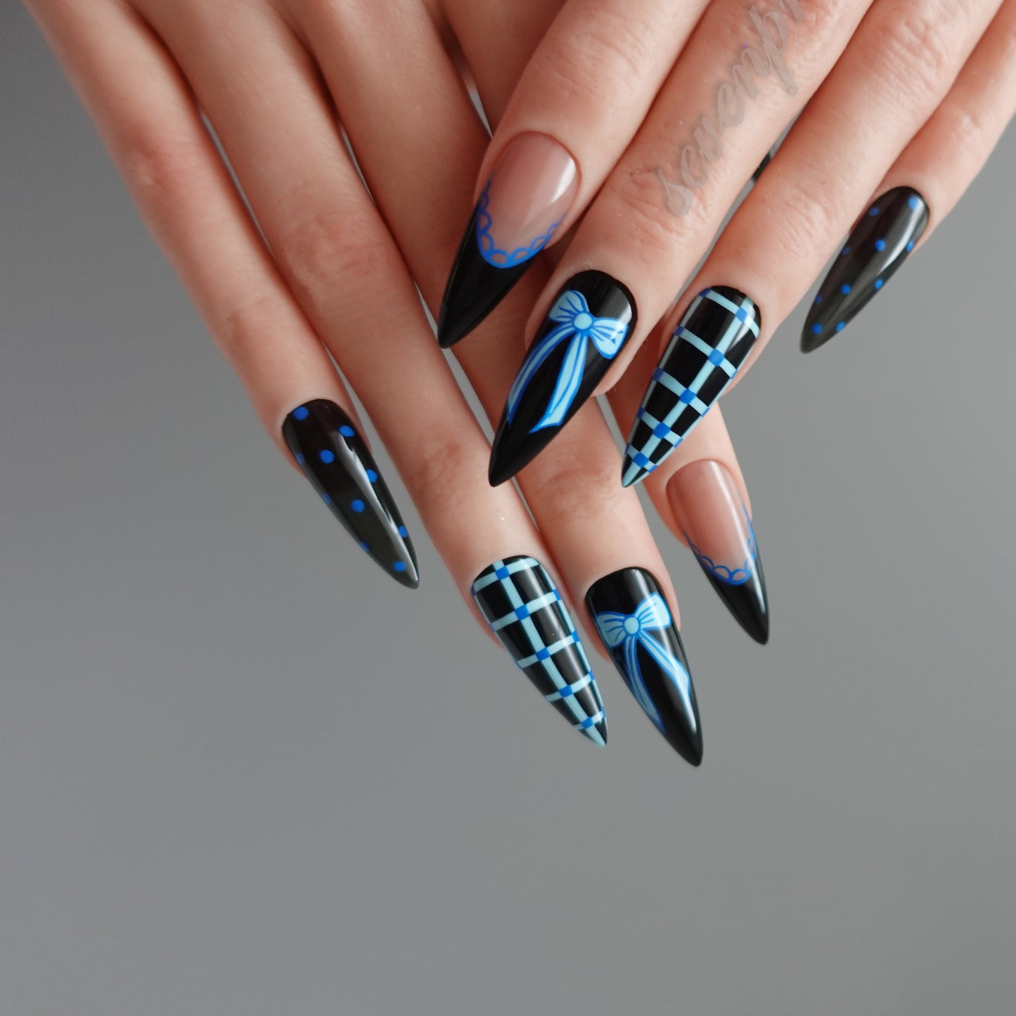 💙 Midnight Ribbons  2510259