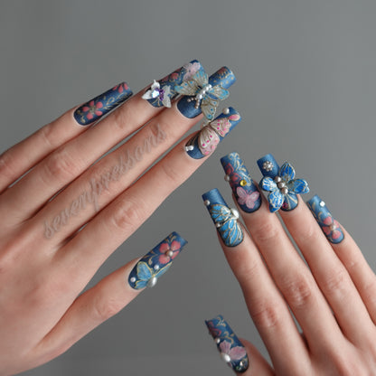 🦋 アジュール・バタフライ・ガーデン 2512332