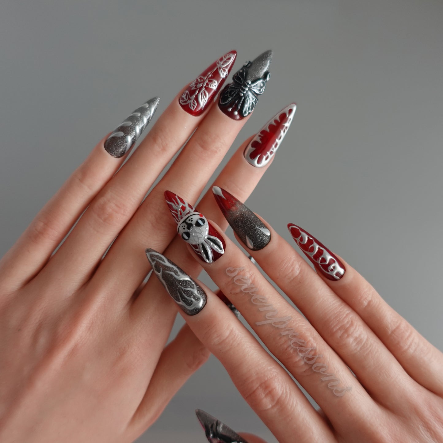 🖤 “Crimson Mirage”  2510227