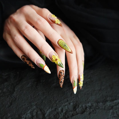 🐆 Tigerlily Savanna  2509275