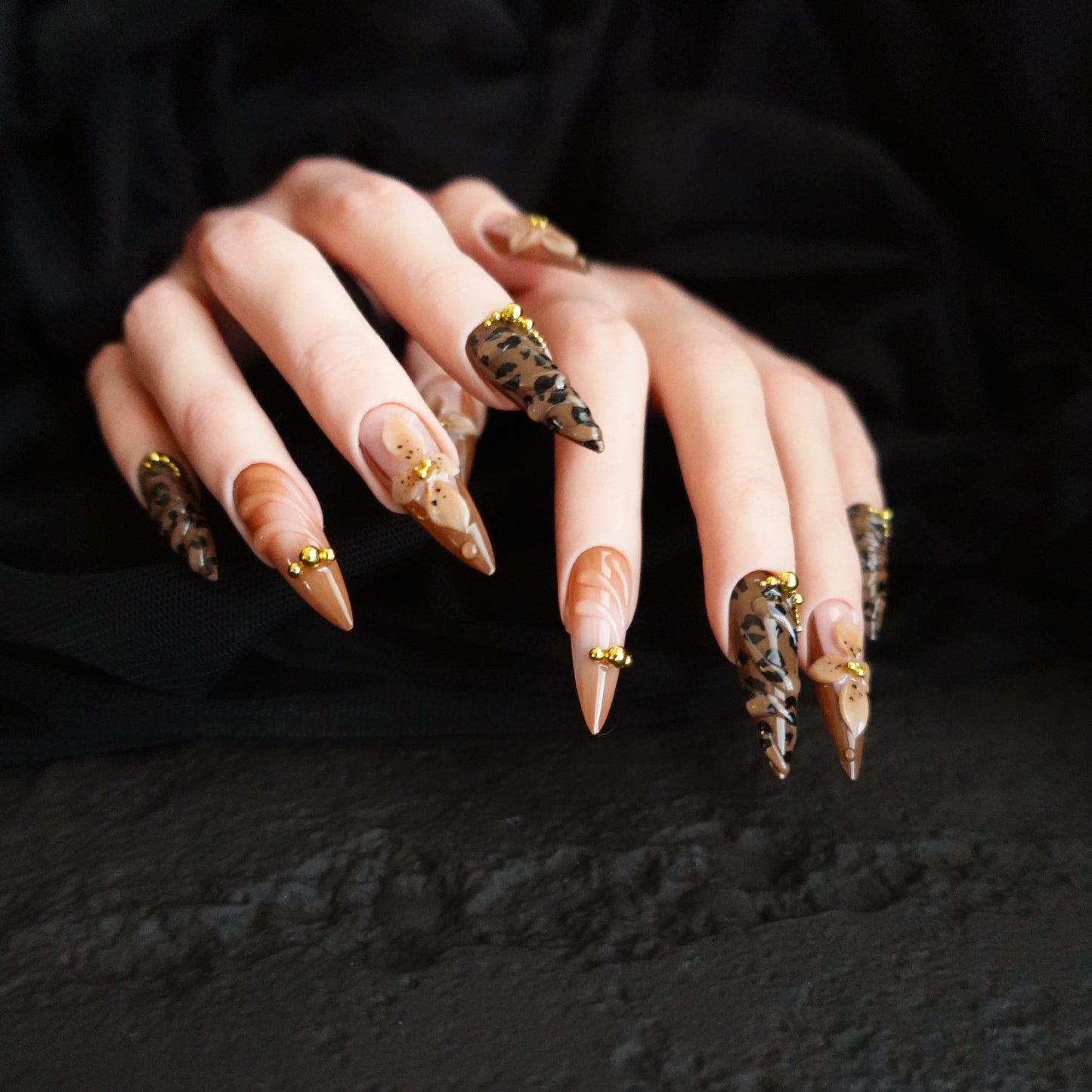 🐆 Desert Wildflower  2509283