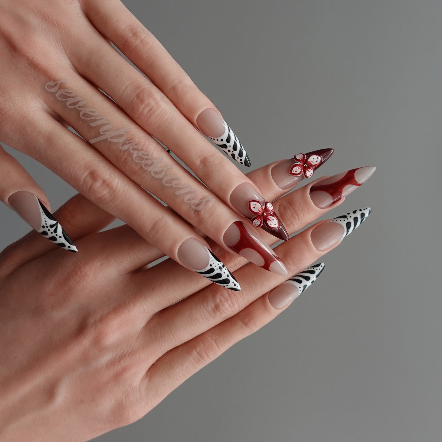 🩸 インクド・カメリア  2512132