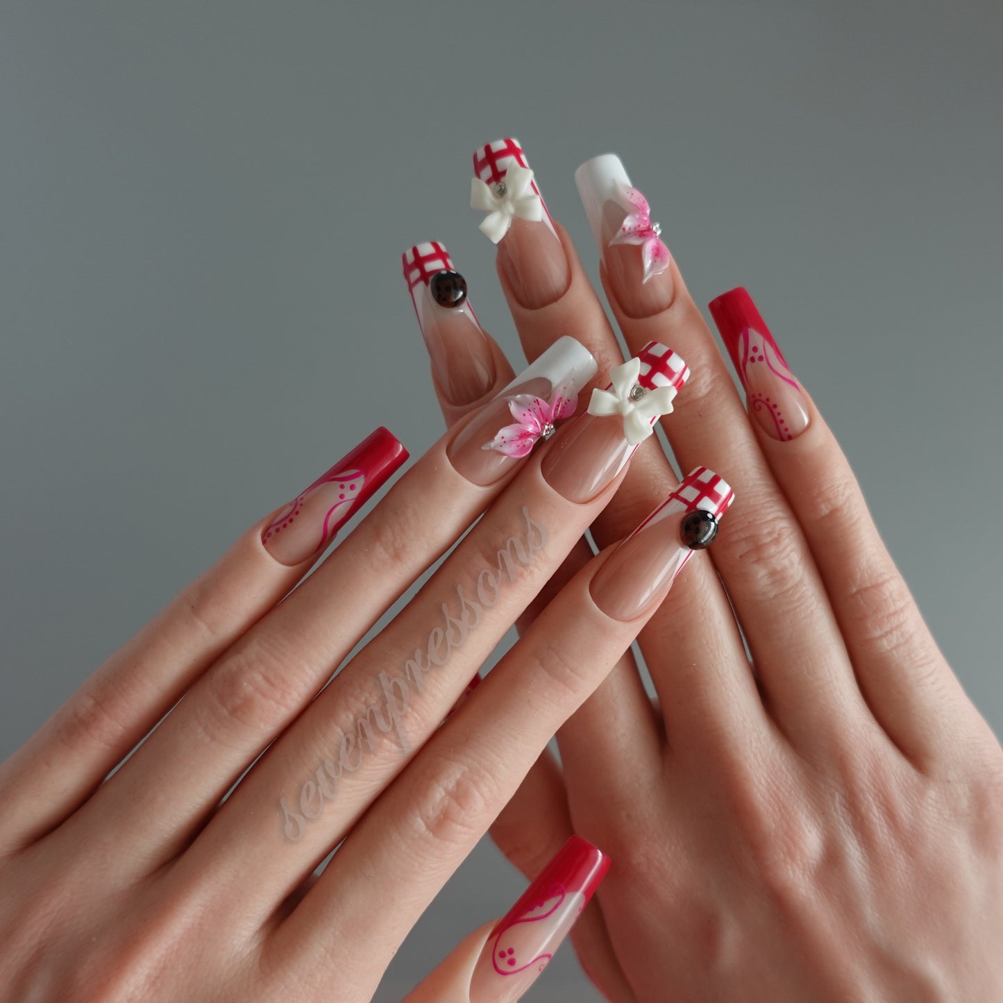 🎀 Strawberry Picnic  2510228