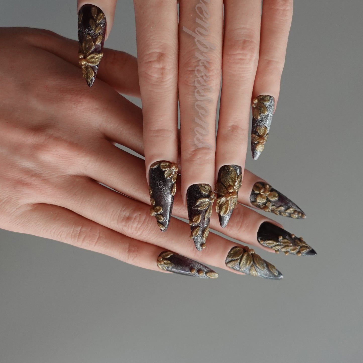 👑 金彩ノクターン・ブルーム  2512343