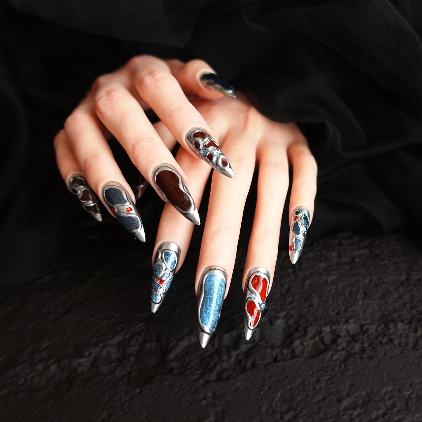 🛰️ Molten Galaxy  2509281