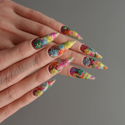 🌸 Floral Mirage Bloomscape  2512114