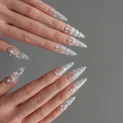 🤍 パール・フロスト・レヴェリー 2512363