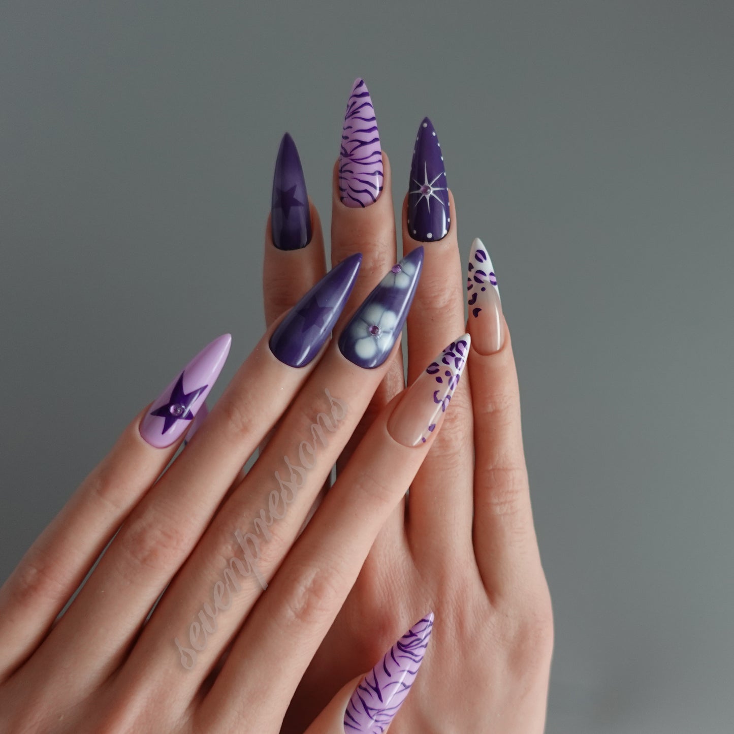 🌌 Starlit Stripes  2510238