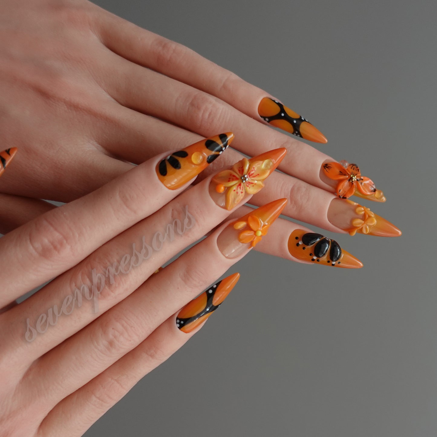 ✦ Solar Bloom Ember  2512117