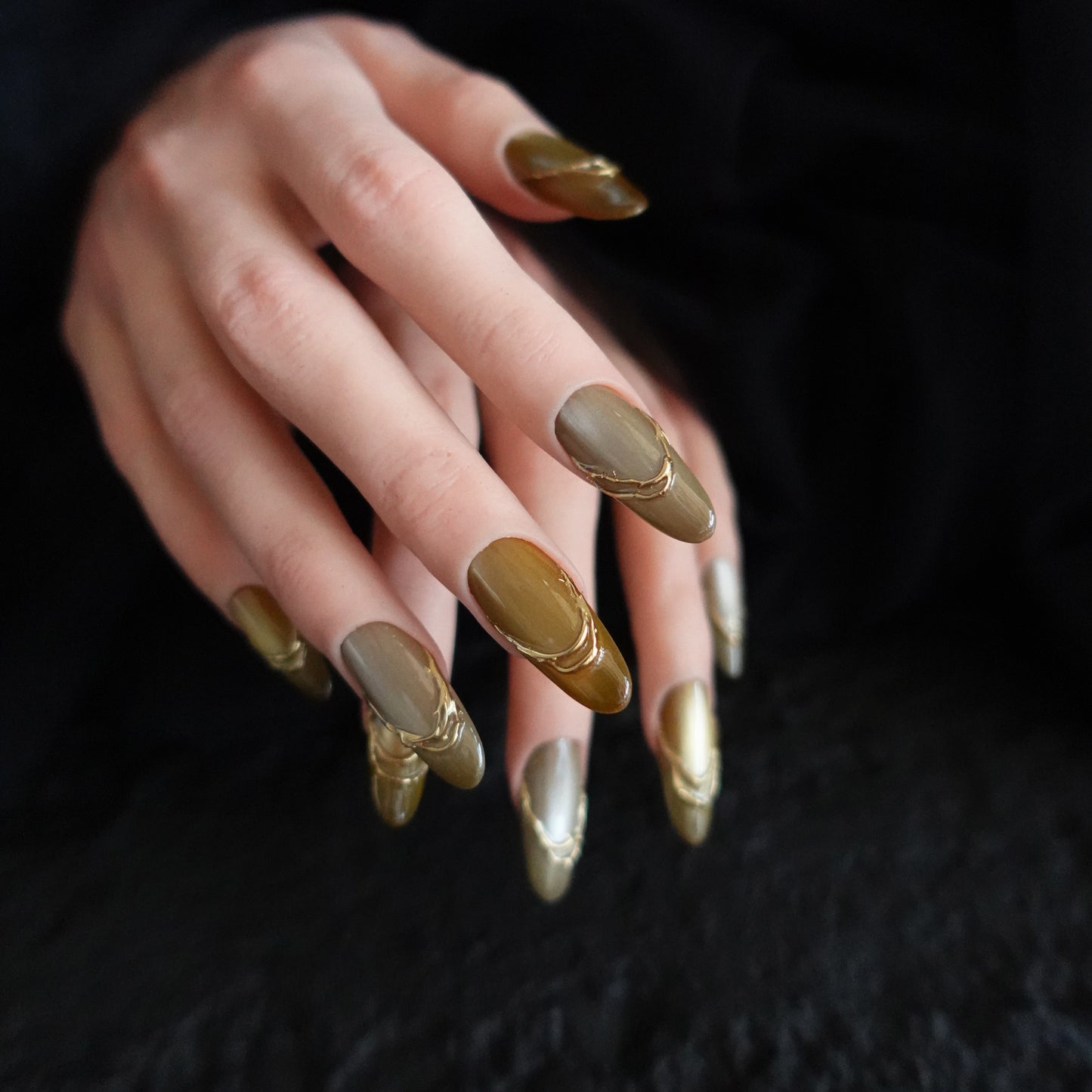 🖤  Golden Dune  2507253