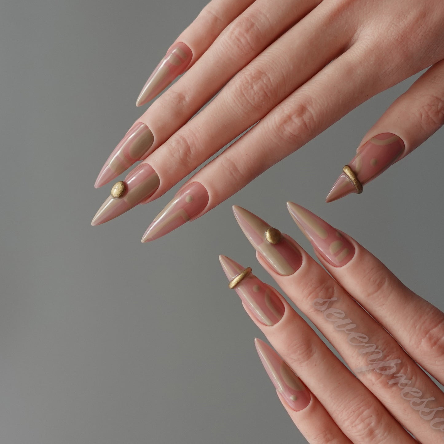 ✧ Blush Geometry  2512295