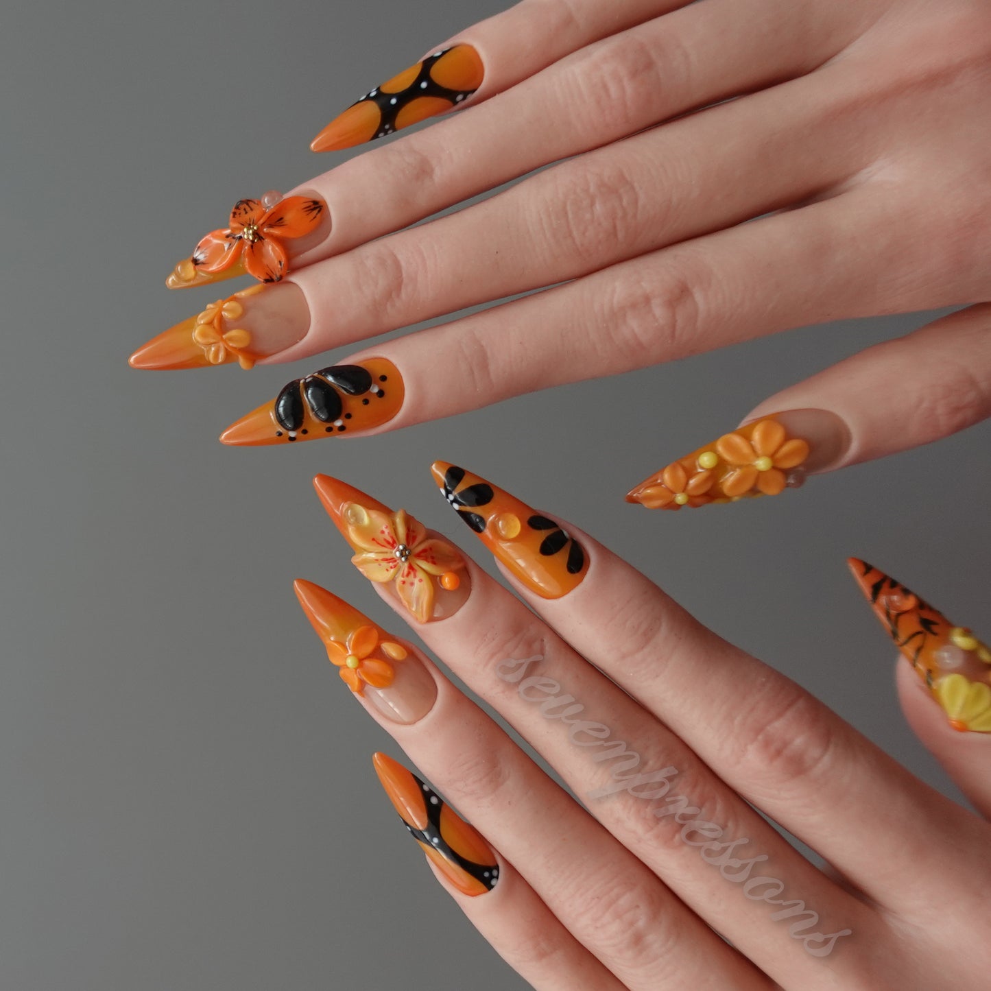 ✦ Solar Bloom Ember  2512117