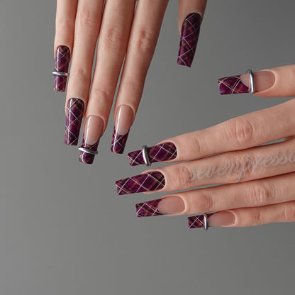 ✦ Velvet Tartan Muse  2602184