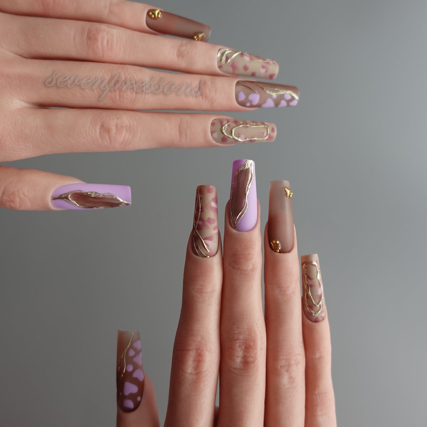 💜 Eternal Mauve Bloom   2511287