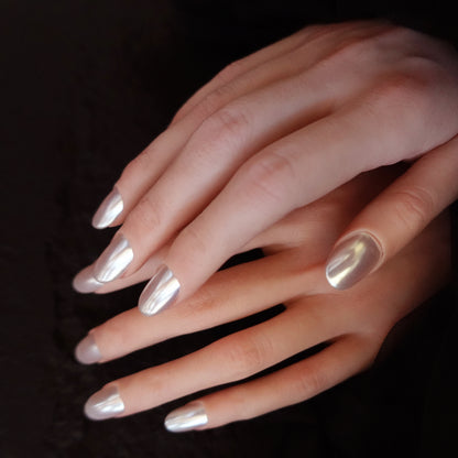 🖤  Lunar Veil  2507252