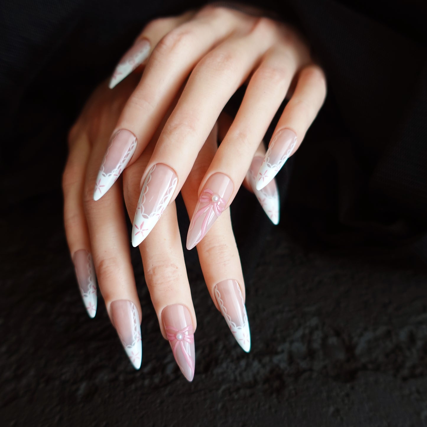 🎀 Coquette Lace  2509287