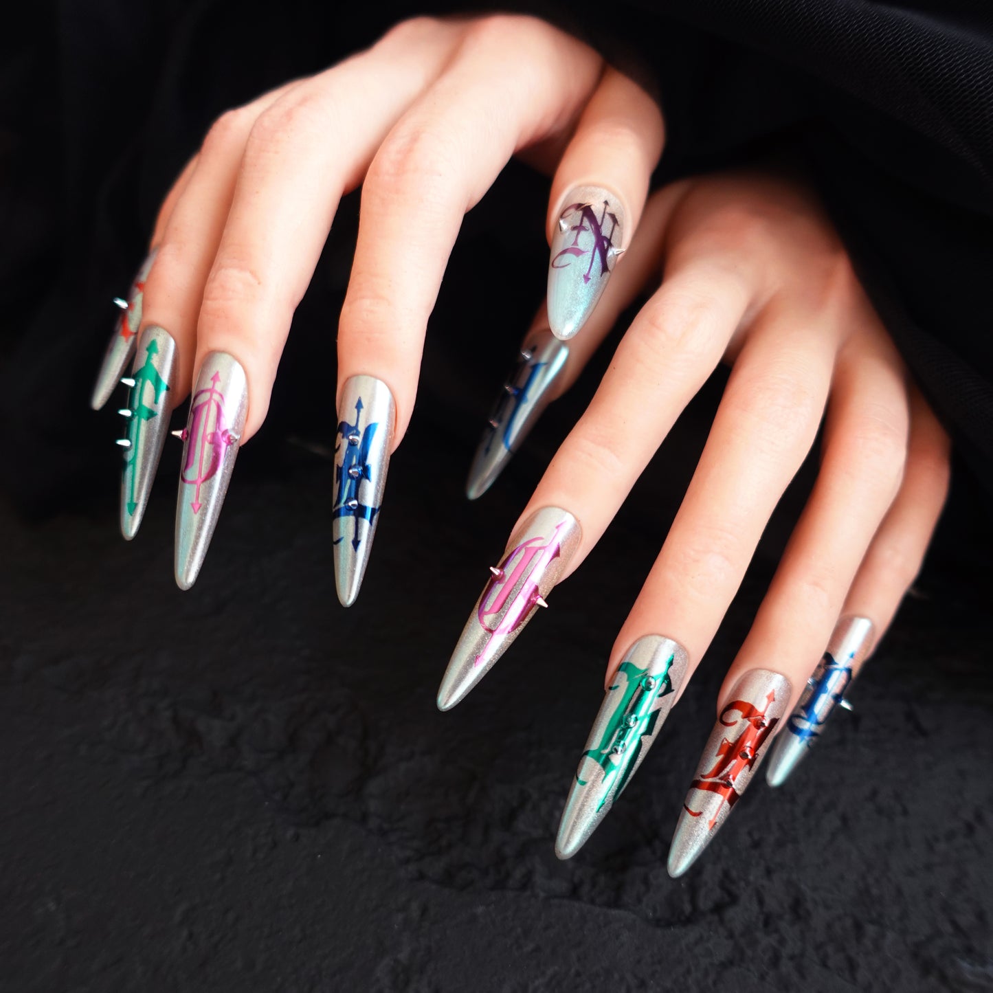 🎨 Gothic Graffiti  2509181