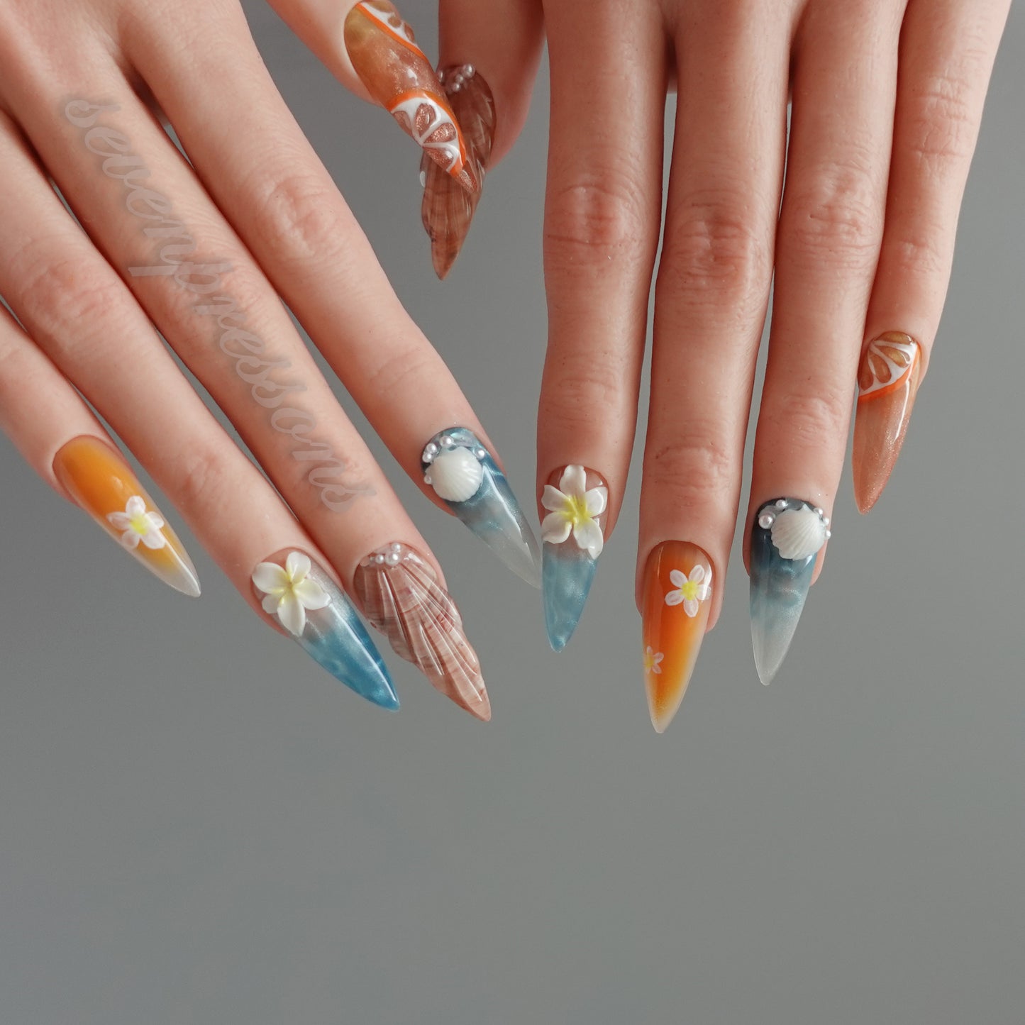 🌴 Tropical Tide — Summer Escape  2510241