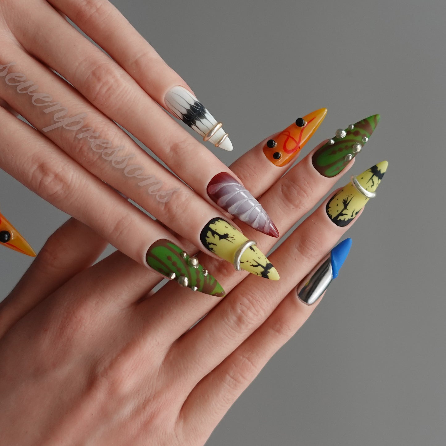 ✦ Chromatic Instinct  2512124