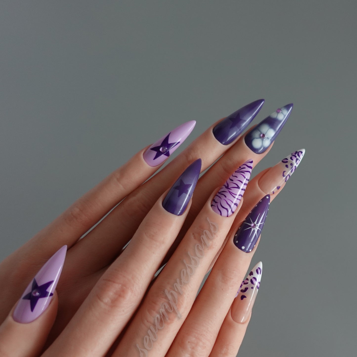 🌌 Starlit Stripes  2510238