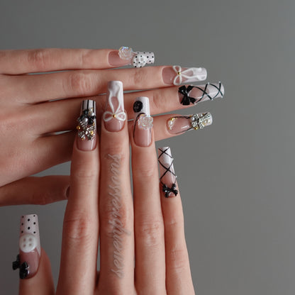 🎀 Midnight Dollhouse 2511288