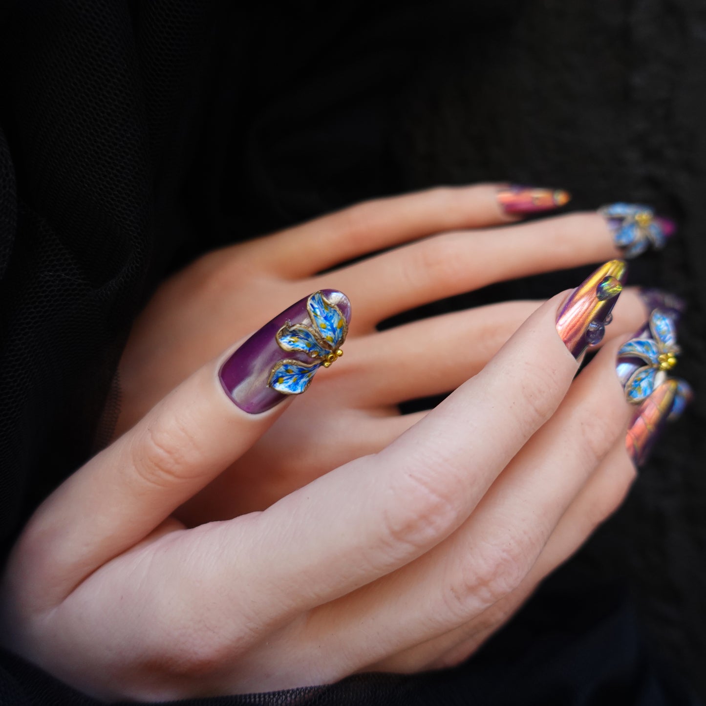 Electric Bloom  2507255