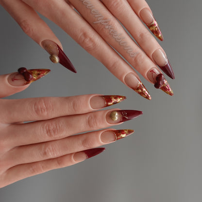 🍒 Crimson Gilded Cherry  2512391