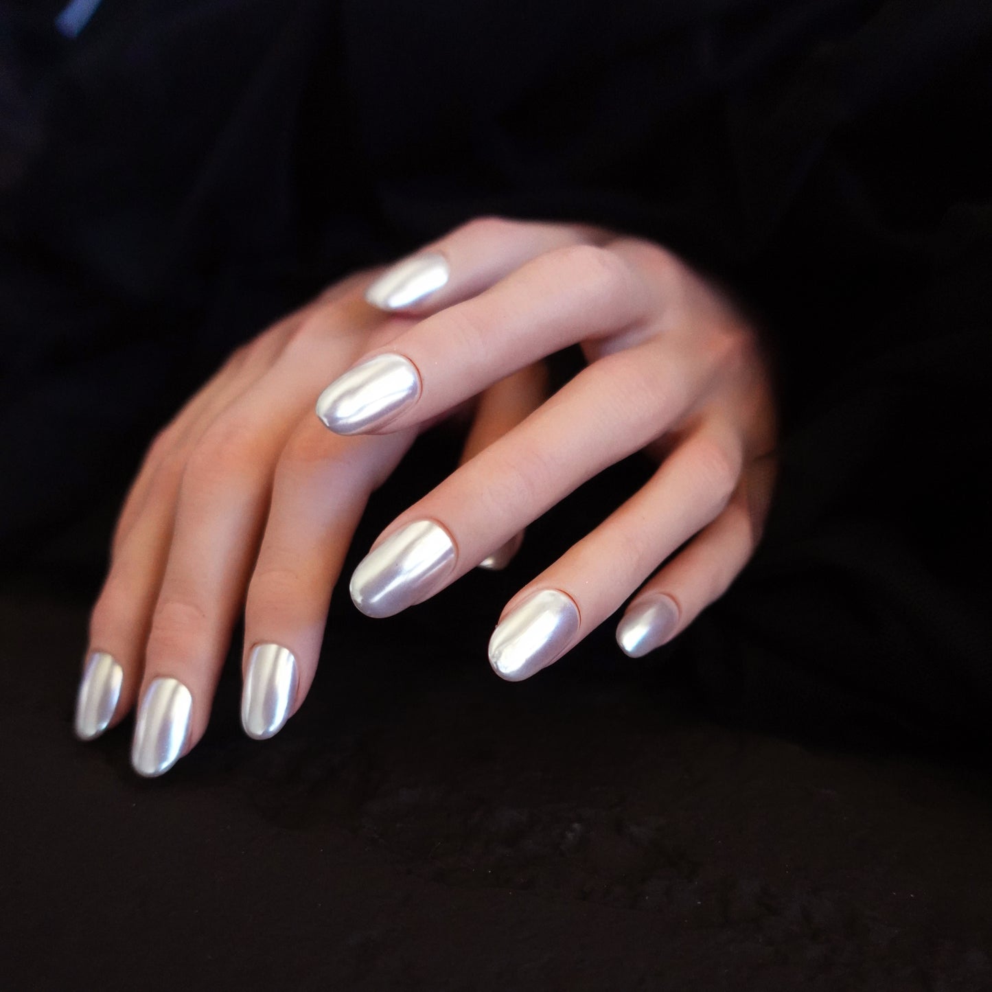 🖤  Lunar Veil  2507252