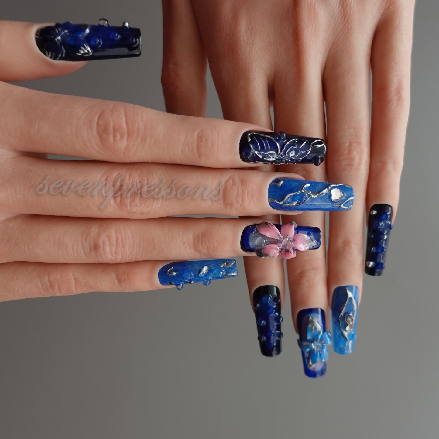 ❄️ Midnight Tidal Bloom  2512119