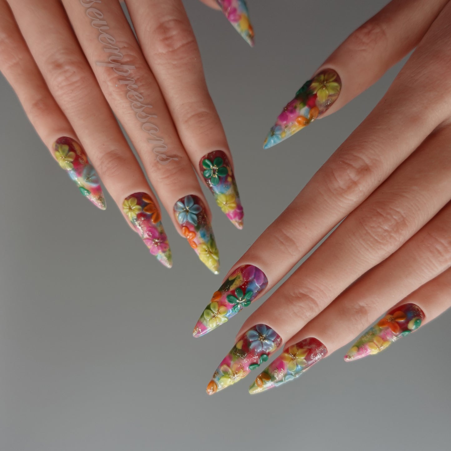 🌸 Floral Mirage Bloomscape  2512114