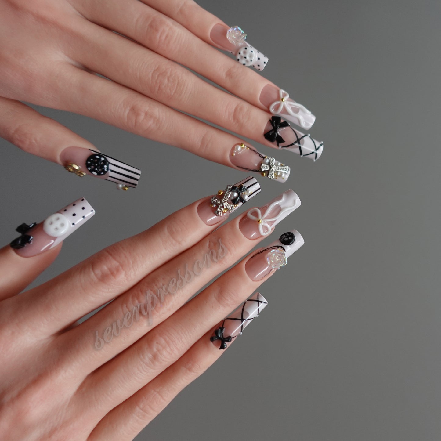 🎀 Midnight Dollhouse 2511288