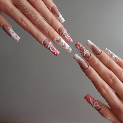 🎀 Ribboned Heart Serenade  2512096