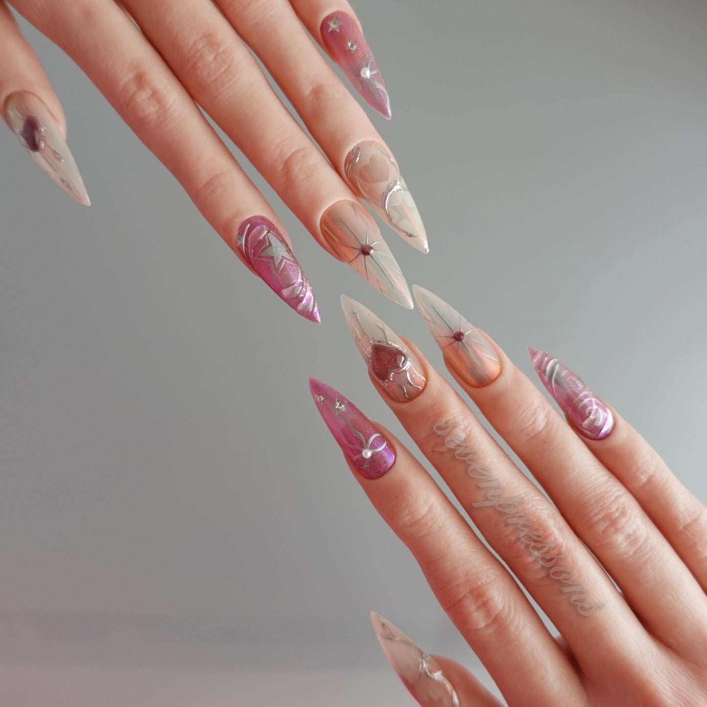 💖  Ethereal Heart  2510251