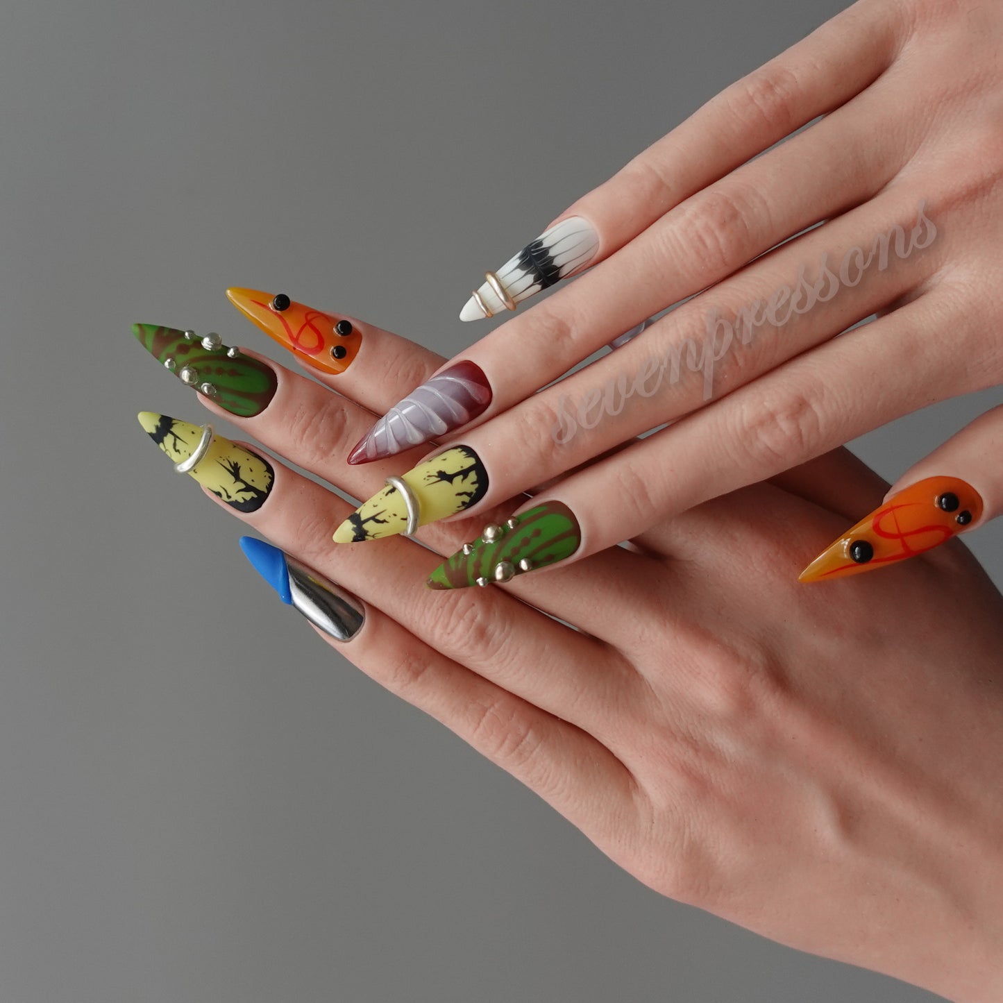 ✦ Chromatic Instinct  2512124