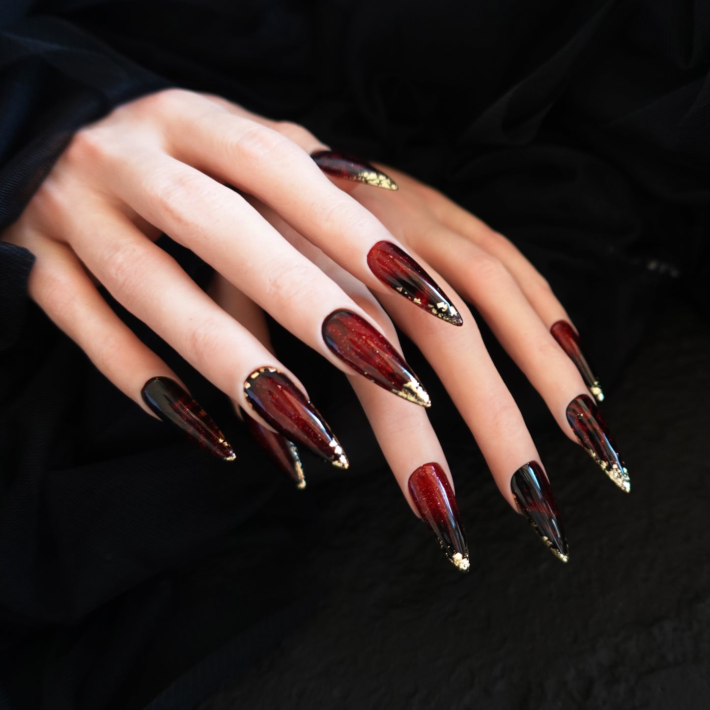 🖤 Crimson Omen  2507248