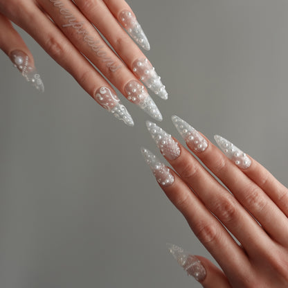 🤍 パール・フロスト・レヴェリー 2512363