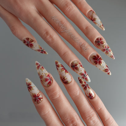 🌺 Crimson Petals  2510222