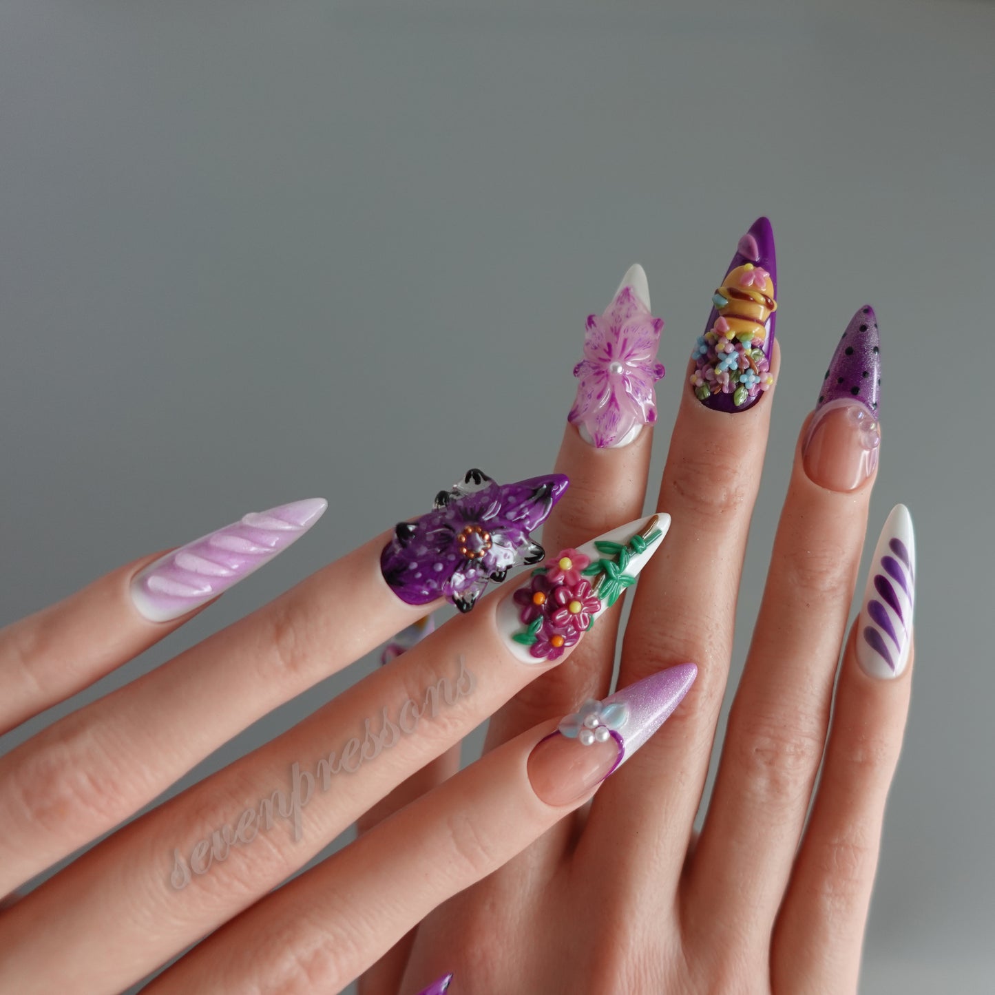 🌸 Enchanted Violet Garden  2510223