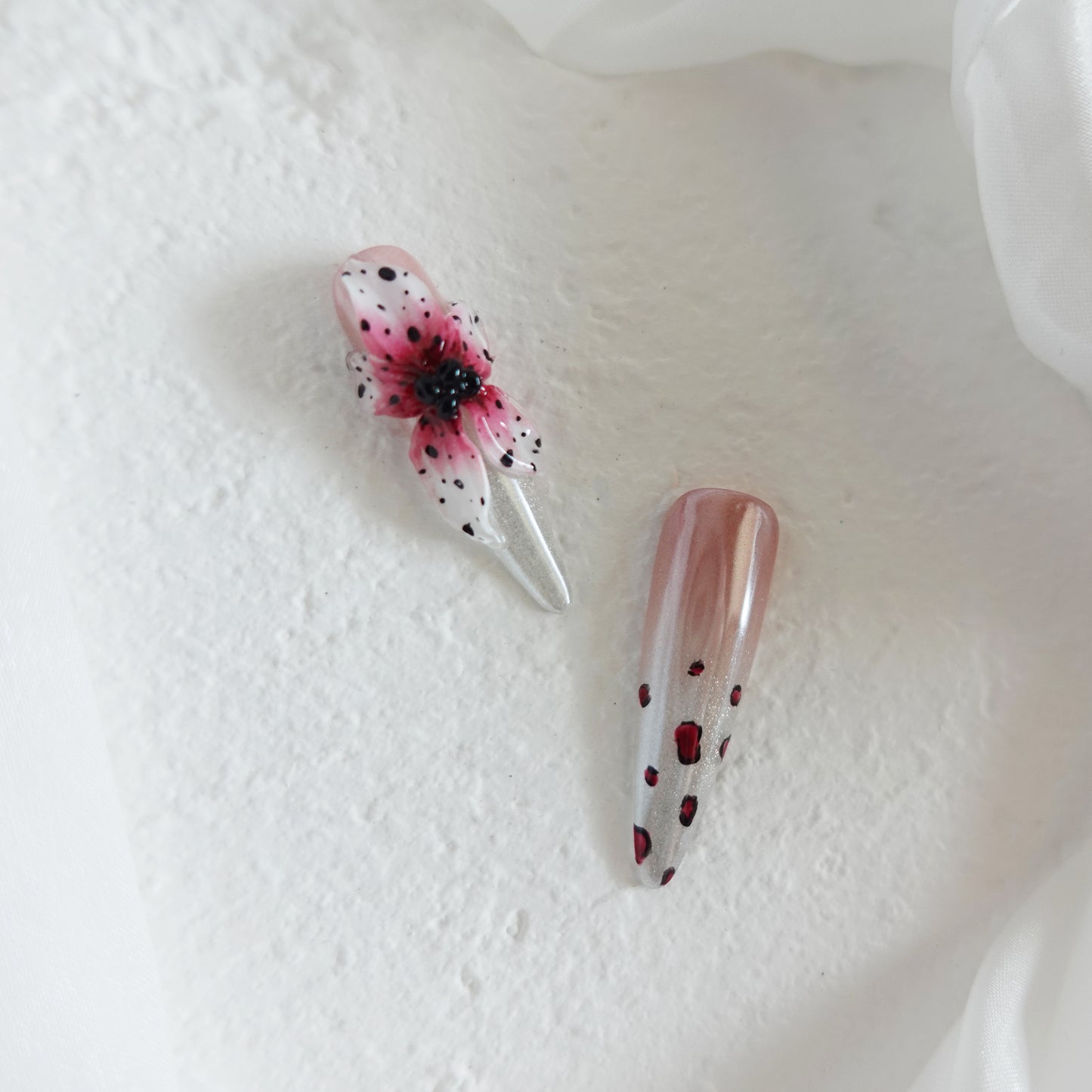 🌸✨ Product Name: Moonlit Bloom 2505303