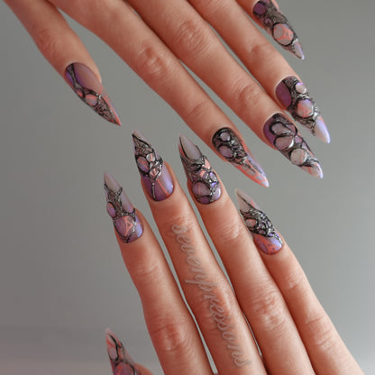 🕷️ Widow’s Web  2510248