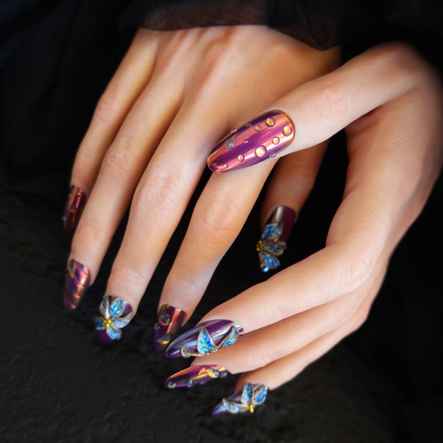 Electric Bloom  2507255