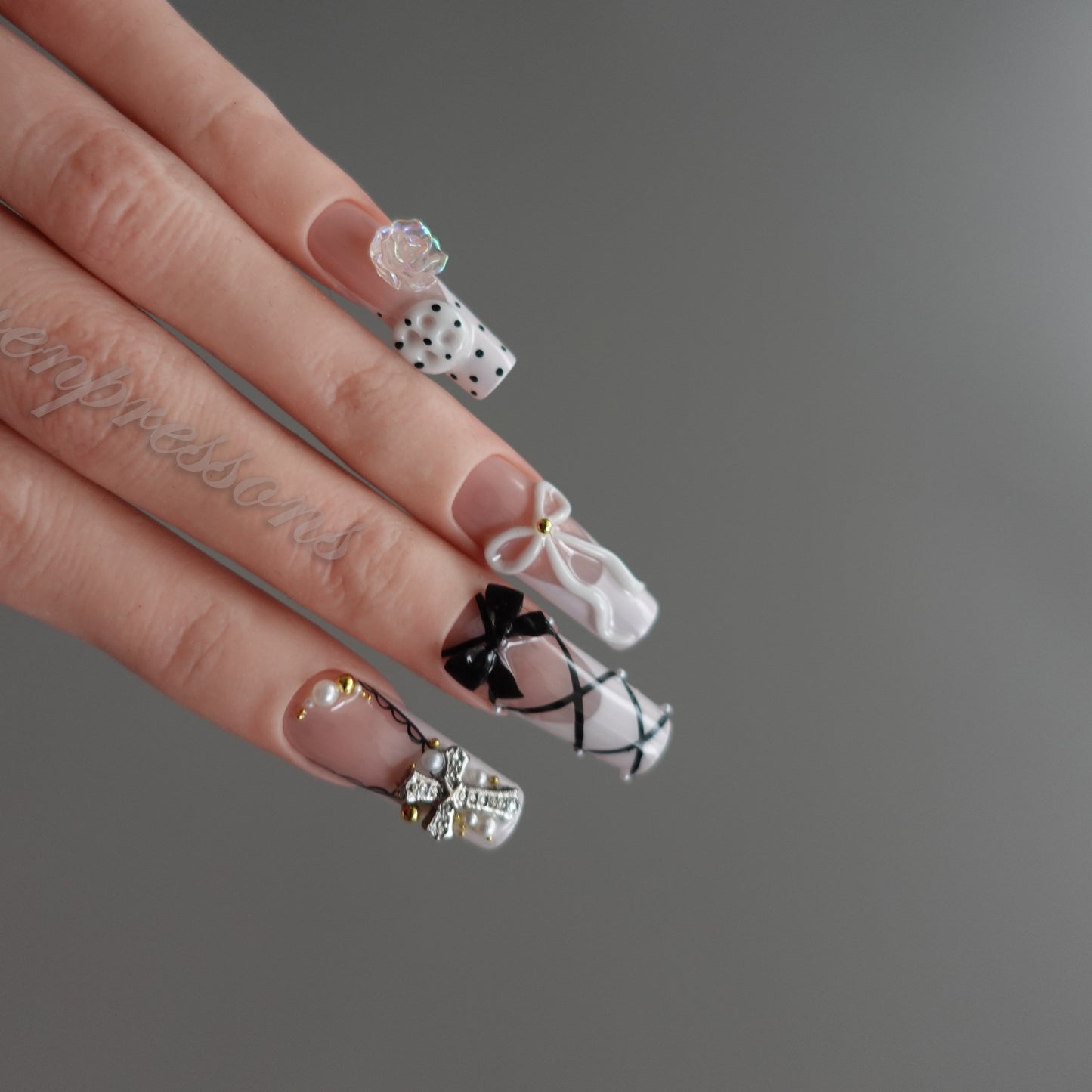 🎀 Midnight Dollhouse 2511288