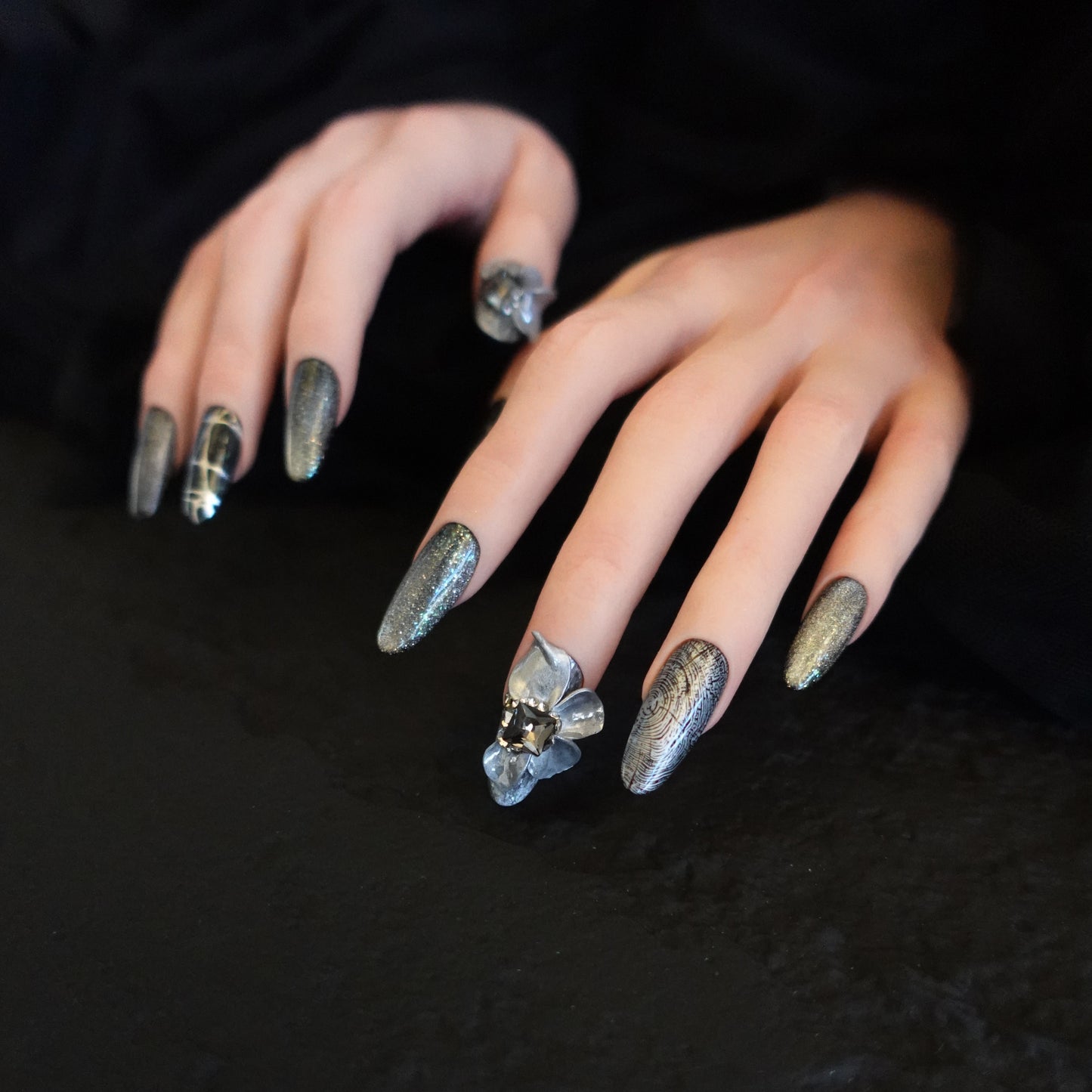 🌑 Chrome Nocturne  25072510