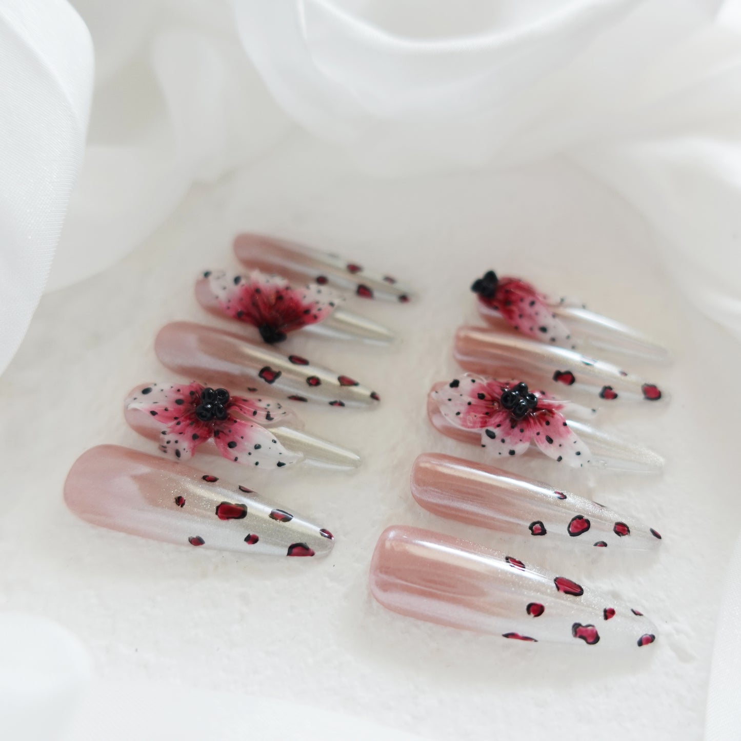 🌸✨ Product Name: Moonlit Bloom 2505303