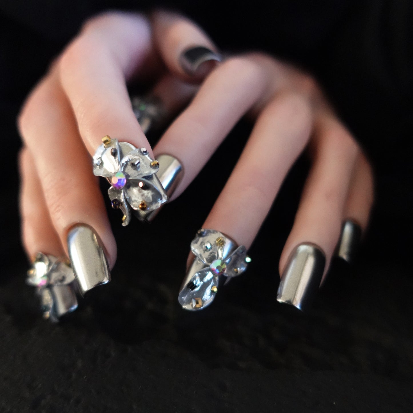 💿Chrome Blossom  2507257