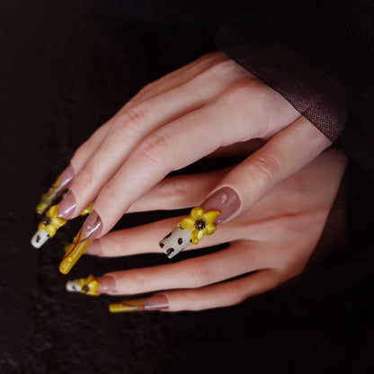 🌻 Product Name: Golden Ember 2505202