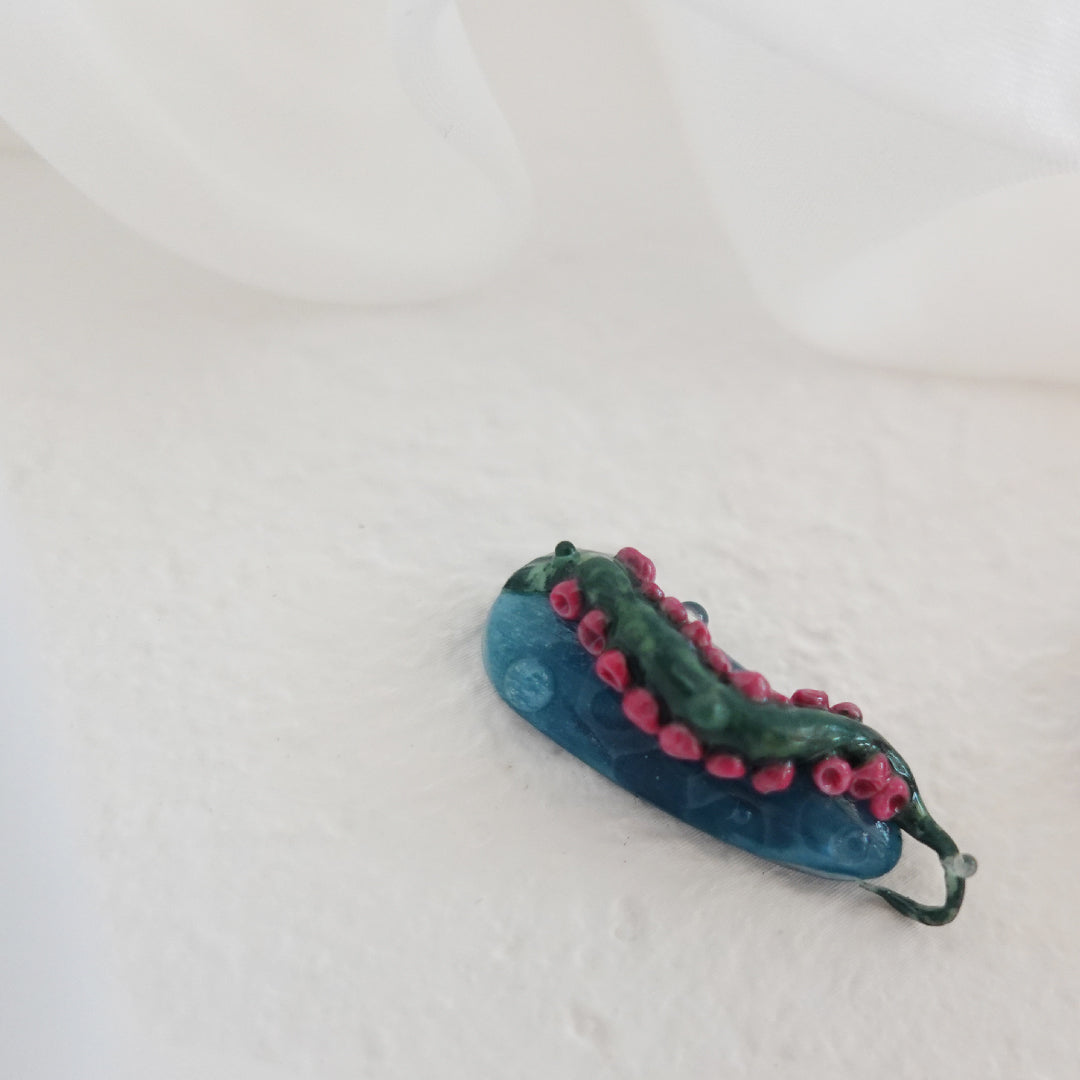 Deep Sea Dreams" Hand Embossed Nails 2504102