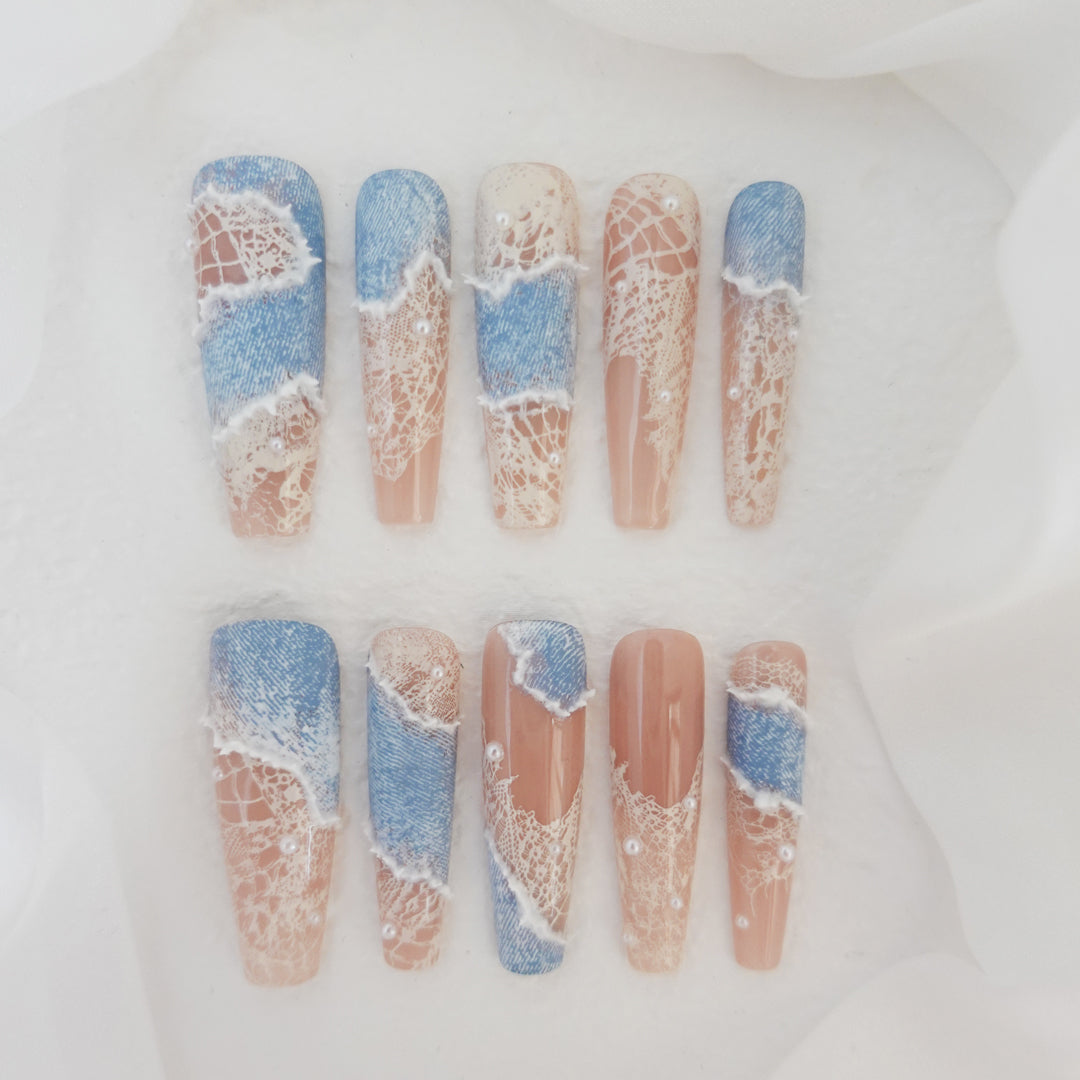 Denim Lace Daydream 2504111